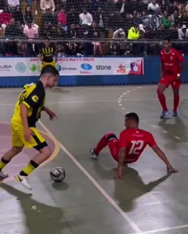 Futsal Magic skills 🪄🥶 #futsal #skills #fyp #