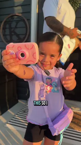 The sass is real and daddy is still a big back😂 #toddlertok #comedy #novasworld #dadsanddaughters #pictures #kidscameras #sass #fyp 