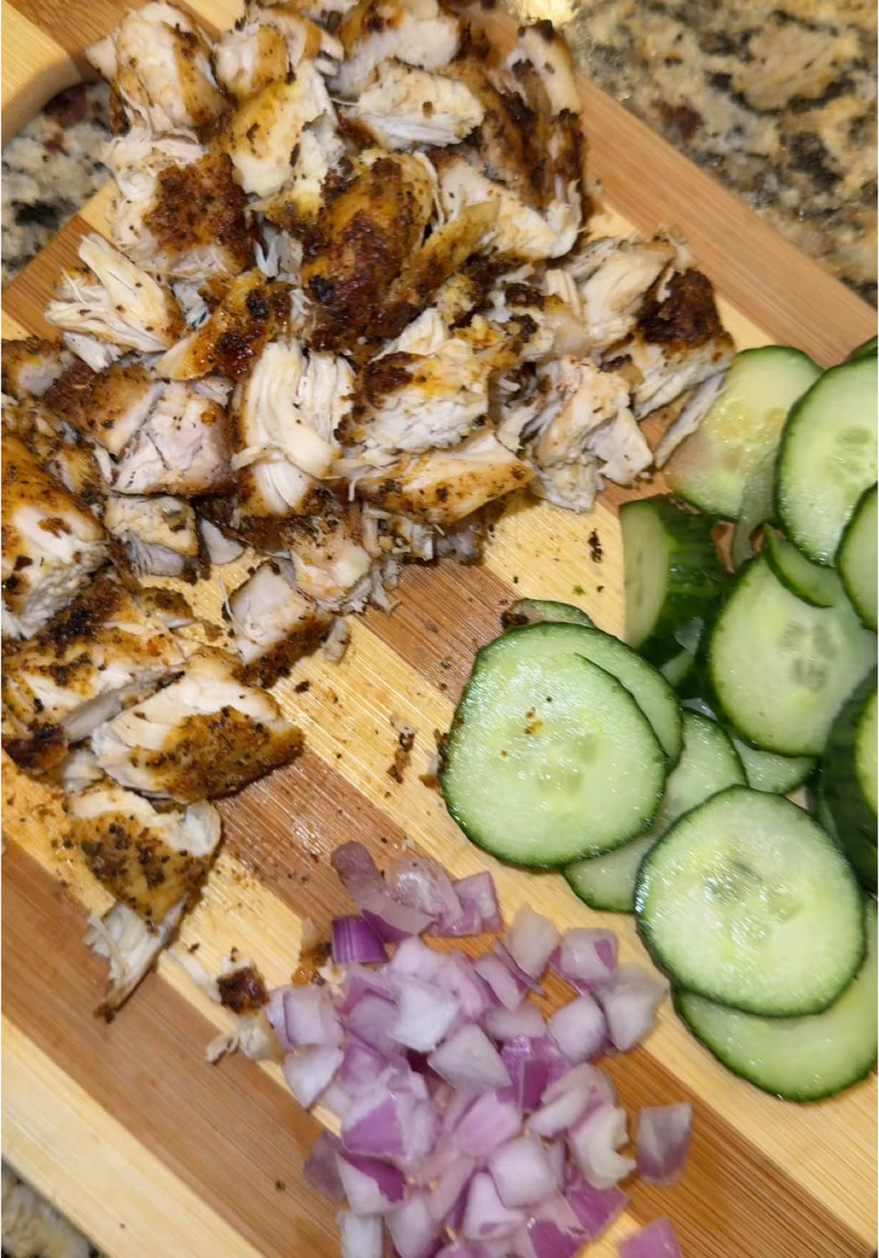 Here yall go #fyp #chicken 