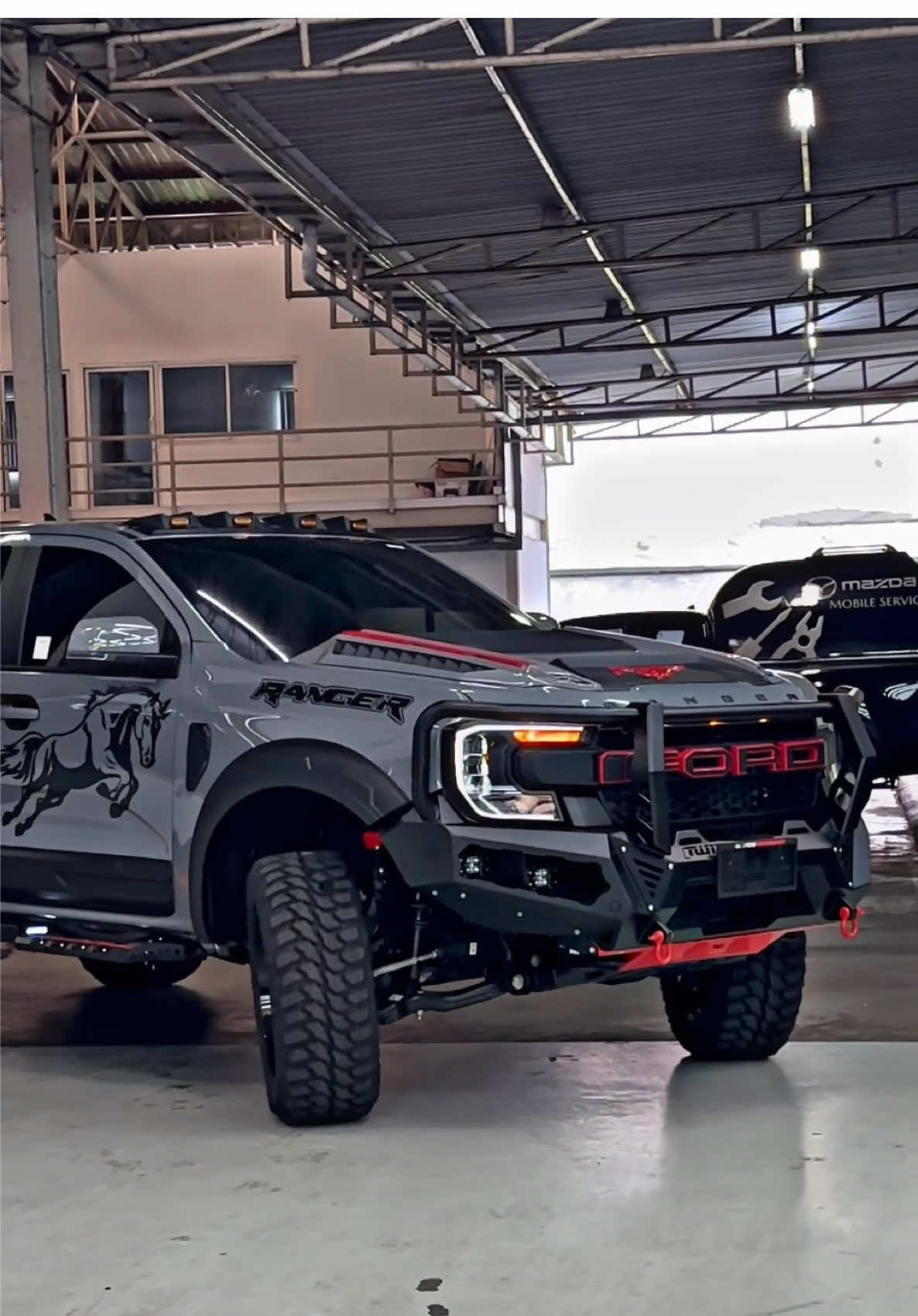 ♦️ RANGER SPORT 4x4 ♦️ แรพสีเทาแลมโบ ชุดเหล็กทั้งคันแน่นๆ สอบถามรายละเอียดเพิ่ม 0645870266 (ทับทิม) เบอร์โทรแอดได้เลยค่ะ 🦩💙 #ฟอร์ดทับทิมสยาม #fordthailand #เซลล์ผลไม้ #ฟอร์ด #titanium #ฟอร์ดประเทศไทย #เอเวอเรสต์ #ฟอร์ดออโต้แกลเลอรี่ปทุมธานี #ฟอร์ดเรนเจอร์ #raptor #เซลล์ทับทิม #evereststore #ฟอร์ดเรนเจอร์ #เซลล์ทับทิม #fordranger #Everest #ฟีดดดシ #ฟีด 