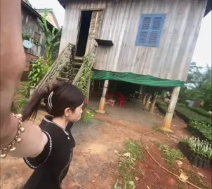 មកជួយទិញកូនចន្ទីផង 🥹❤️#foryou #capcut #viral #24hours #កំពង់ចាមផ្ទះ🏠ខ្ញុំ 