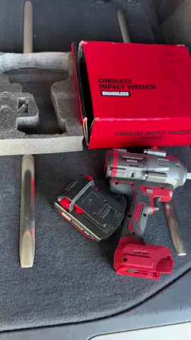 #impactwrench #m18 #1300 #1000ftlbs #milwaukee #DIYtool 