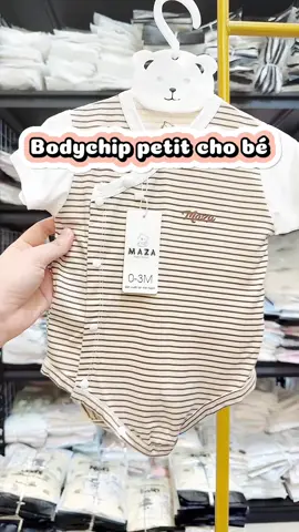Body chip cộc petit co dãn mềm mát, khuy lệch dễ mở mặc thay cho bé, size 0-9m (3-8kg). Màu trung tính nhẹ nhàng phù hợp bé trai, bé gái #bodysuit #bodychip #mevabe #chip #quanaososinh #cotton #petit #maza #sosinh #unchi 