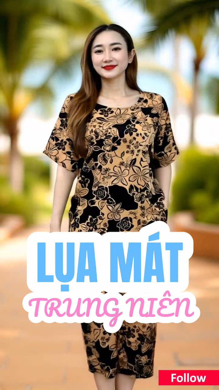 Mặc lên là thấy mát, mặc vào là thấy sang. Bộ đồ trung niên thiết kế dành cho các Mẹ các Bà U50-U80. Với chất liệu lụa mát, mềm mượt, nhẹ tênh. Hoạ tiết trang nhã kết hợp với tông màu nền dịu mắt tôn da, sẽ là món quà nhỏ phù hợp để tặng Mẹ, tặng Bà. Mặc ở nhà, đi chơi, họp mặt đều rất ổn.  @Mặc đẹp phối xinh ✨  @Mặc đẹp phối xinh ✨  @Mặc đẹp phối xinh ✨ #thoitrangnu #macdepphoixinh #macdepphoixinh2025 #trungnien #trungniendep #dobo #dobotrungnien #setdonu #setdodep #dobotangme 