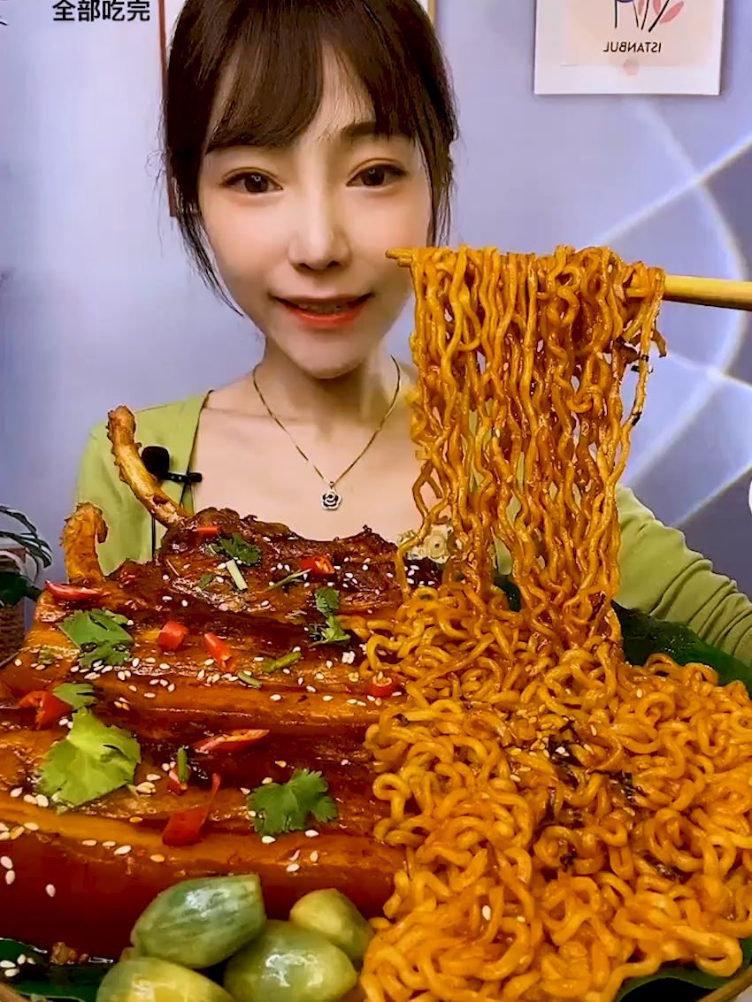 Chinese Mukbang Eating Spicy Food 2025 #mukbangeatingshow #Eating #SpicyFood #Asmr