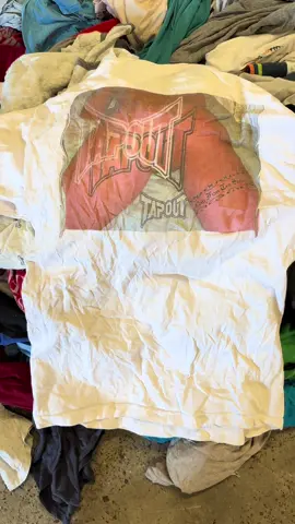Is this the craziest tap out shirt you’ve ever seen? #vintage #tapout #y2k #thrift #foryoupage #mma 