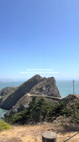 If you ever feel overwhelmed in San Francisco, come here. Point Bonita is one of the most peaceful places I’ve found in the Bay. The cliffs, the ocean, the quiet—it’s all you need 📍 Point Bonita Lighthouse Built in 1855.#creatorsearchinsights #pointbonita #sanfrancisco #bayareaexplorer #hiddenviews #travelcalifornia #sfcoastline #scenicspot #cityescape #solotravel #naturetherapy #californiagetaways 