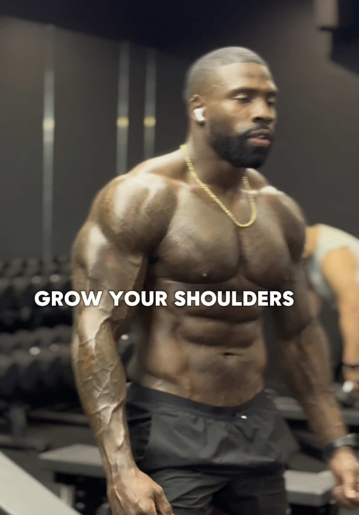 One of my favorite shoulder exercises? Front raises with the EZ bar or straight bar 🔥 It hits the front delts hard, builds that capped look, and adds definition fast If you’re not adding these to your shoulder day… you’re missing out. Try 3 sets of 12–15 reps. Slow on the way down. Don’t swing. ⸻ Want more delt-defining moves? DM “SHOULDERS” for a custom plan or join my online coaching 💪 #delts #shoulders #fyp #workout 