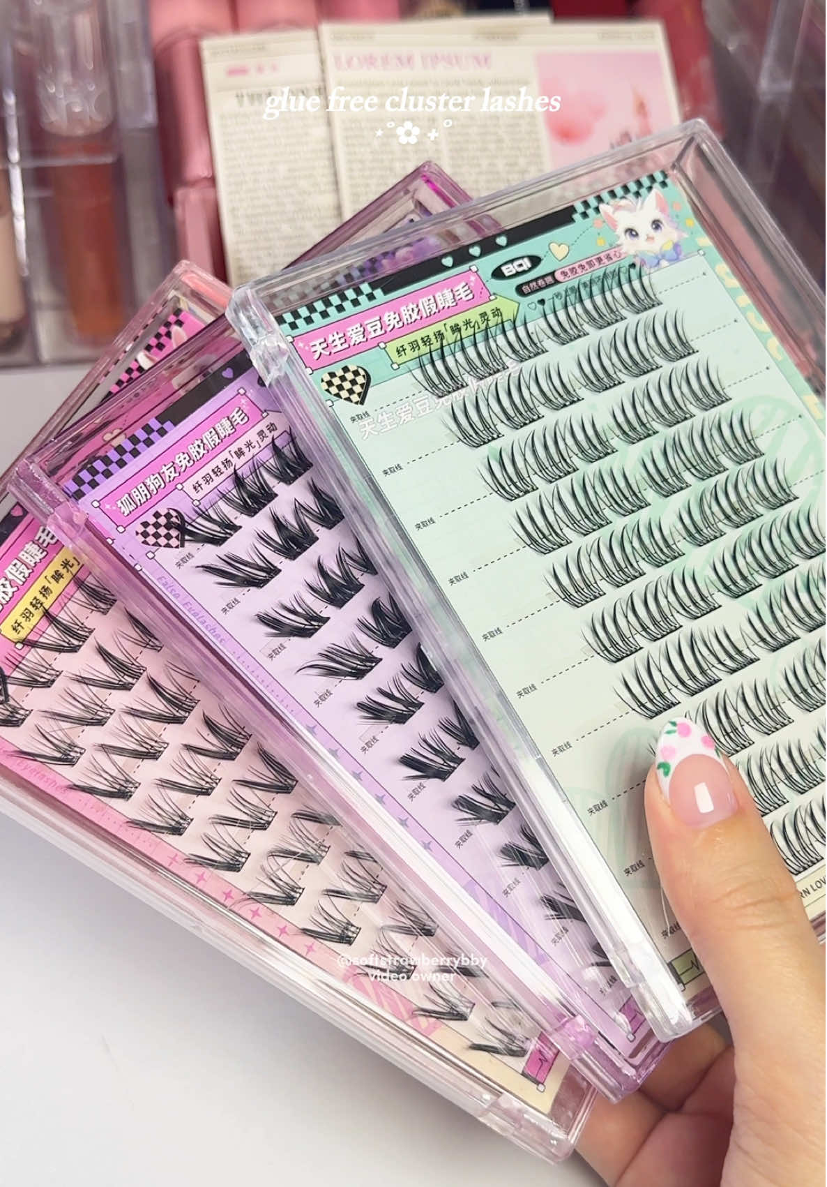 glue-free cluster lashes and reusable up to 2-3 times! 🙂‍↕️🫶🏻 #diylashes #diylashextensions #eyelashes #gluefreeeyelashes #clusterlashes #kpopidollashes #koreanlashes #lashes #beauty #makeup #viral #fyp #foryou 