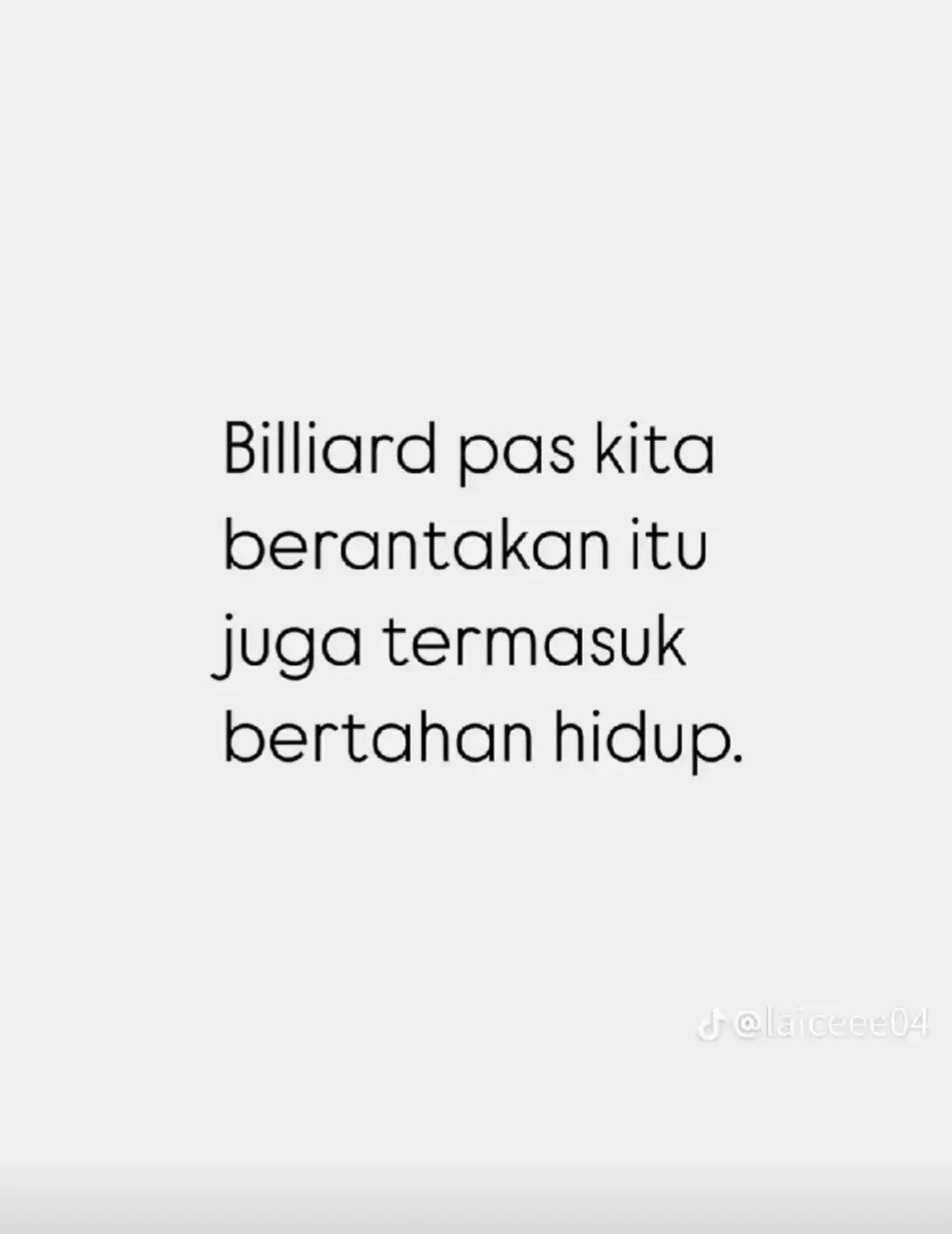 Rasanya hampir gila. Tapi semoga saja aku, kita, selalu berhasil menemukan cara untuk menjaga kewarasan🤍