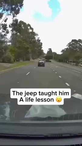 Crazy drivers #jeep #audi #dumbdrivers 