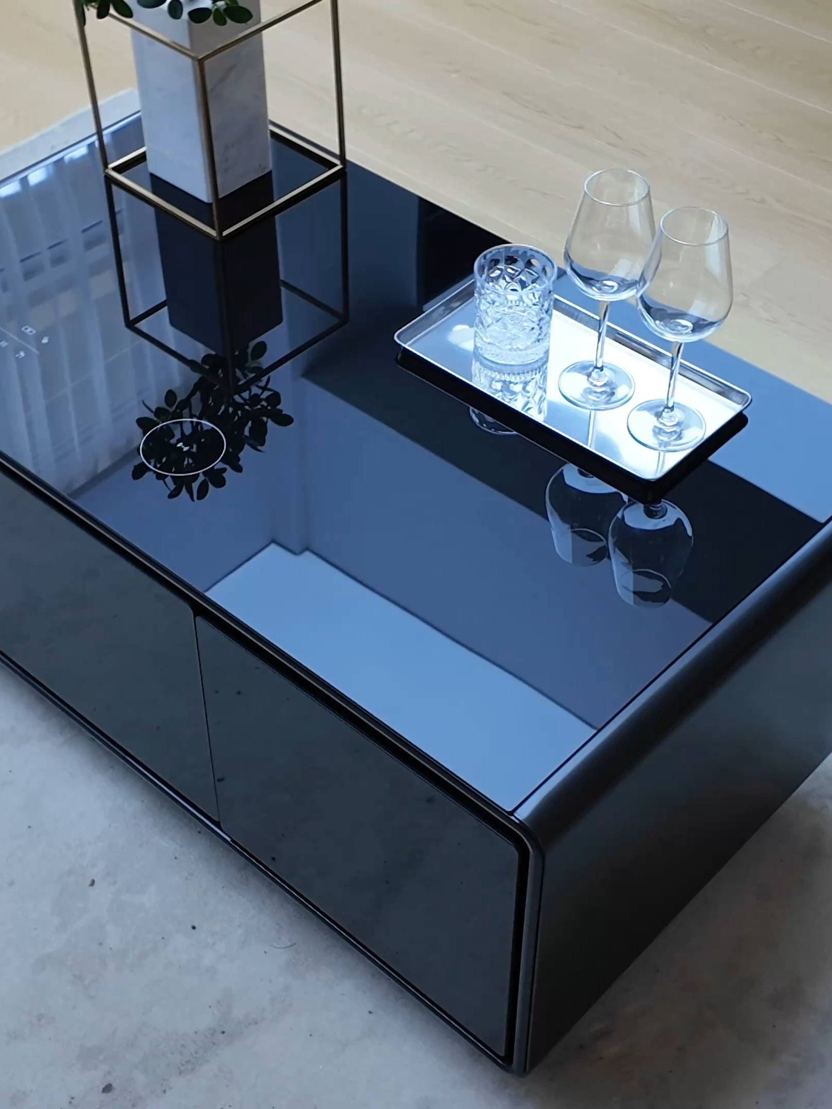 #smartcoffeetable #smartfurniture #Livingroomfurniture #factory #fridge #Refrigerator #CoffeeTable #manufacturer #primst Primst TB90 smart coffee table, features built-in fridge, wireless charging, bluetooth speaker, and a warm light, vibe ideal for apartments and compact living rooms.