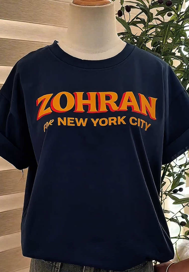 This shirt for NYC 🇺🇸✨🔥 #zohran #mamdani #zohranmamdaniformayor #zohranfornyc #newyork #newyorkcity #nyc #politics #mayor #election #democrats #foryou #typ