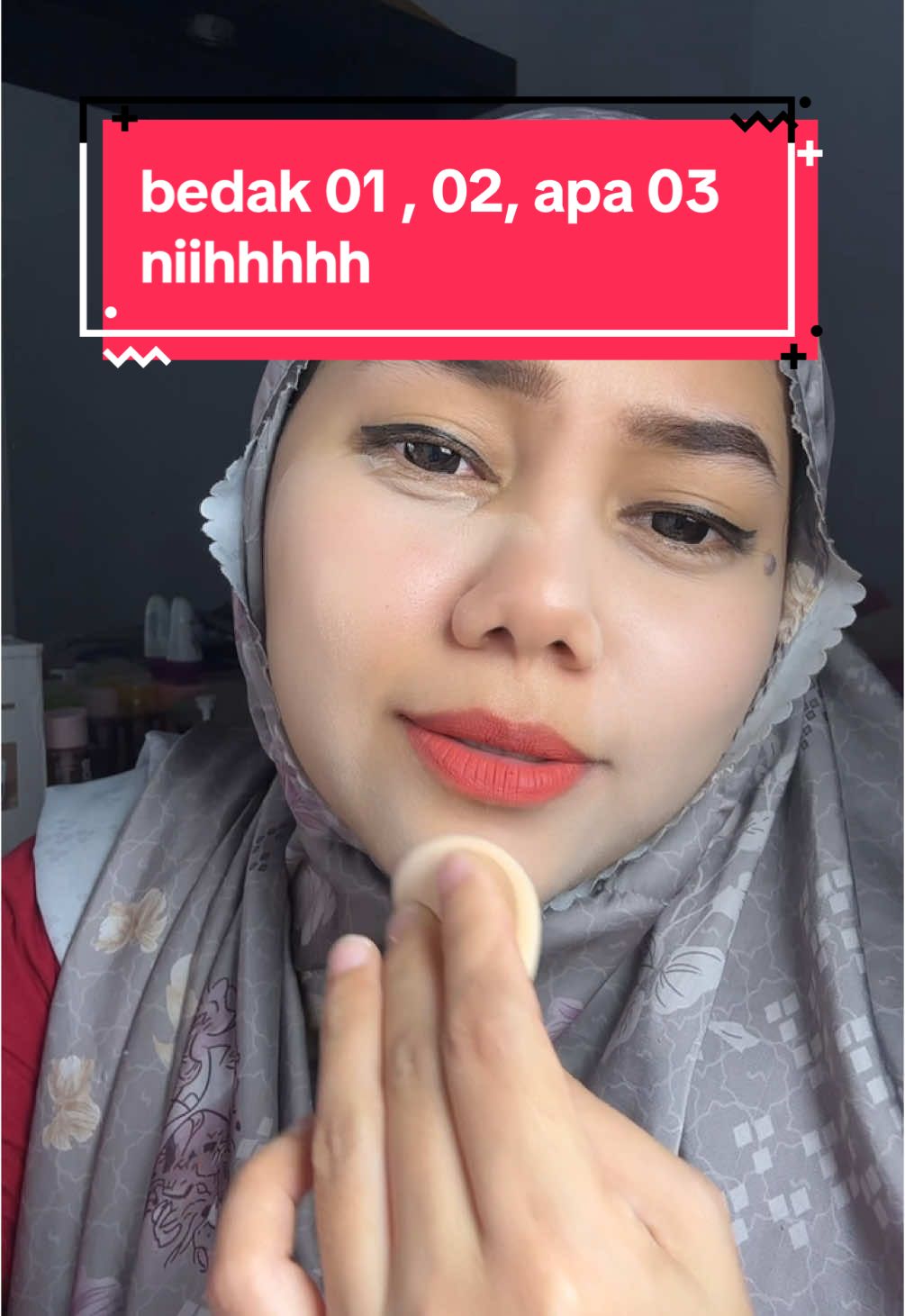 Bedak nya G2G shade 01 apa 02 nih kuning langsat  #powder #powderfoundation #bedak #glad2glow 