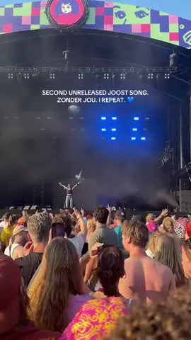He’s actually insane (in the best way). JOOST at @Pinkpop Landgraaf, Netherlands, June 21, 2025. Recorded from my TikTok Livestream. #joost #joostklein #fyp #zonderjou #new #newsong #newdrop #drop #unreleased #song #insane #OMG #pinkpop #festivals #livestream 