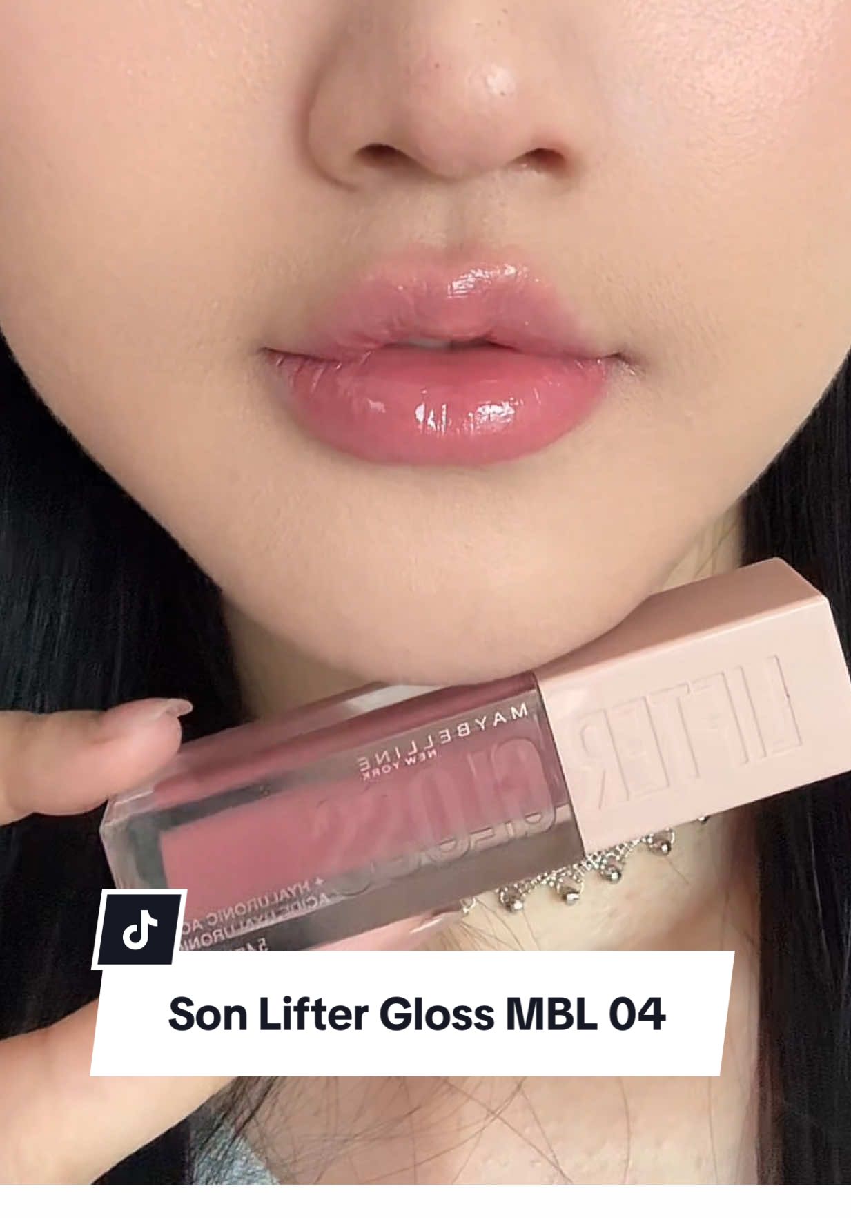 +1 máy cưới son bóng Maybeline nháaa #maybelline #maybellinevn #liftergloss #goclamdep #sonbong #swatchson 