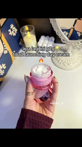 wajib coba day cream nya Glad2Glow💕🫶🏻#glad2glow #cerahglowing #glad2glowdaycream #glowingcerah #daycream 