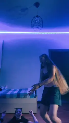 #pt #voliamoneiperte #caduta #amiciziavera #amiciziaspeciale #perteeee 