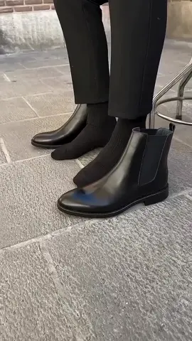 #foryoupage #boots #tiktokfinds #fypシ゚viral #foryou #outfitideas 