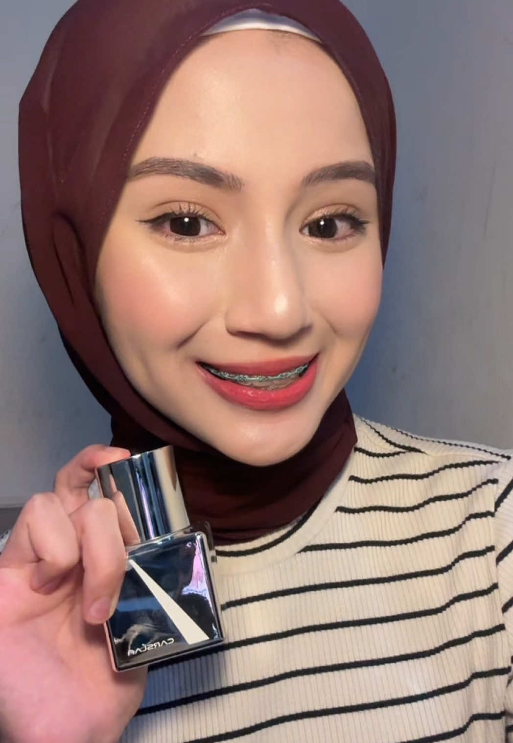 yayy tak payah pakai foundation dah 😍😍😍 #carslanmy #2in1foundation #uvfoundation 