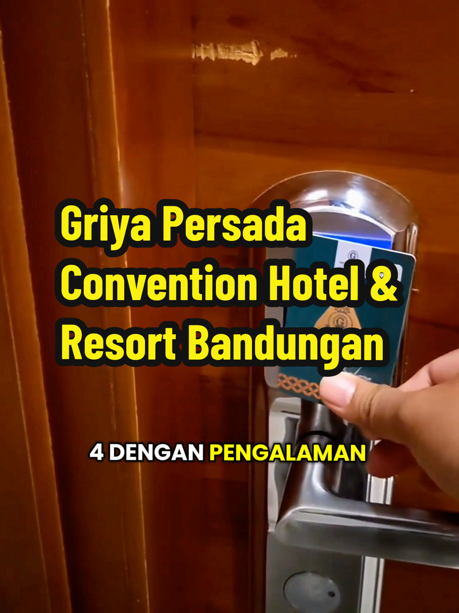 Penampakan kamar hotel Griya Persada Convention Hotel & Resort Bandungan, Semarang  #tiktokgoschoolholidayfest #staycation #liburansekolah #griyapersadabandungan #griyapersadahotelresortbandungan #semarang 