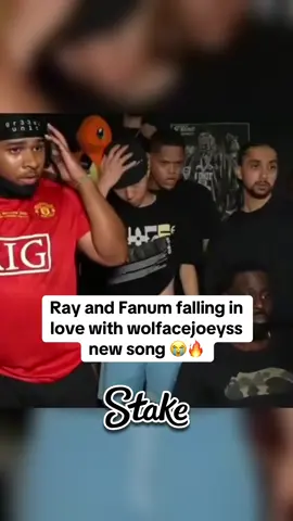 Ray and Fanum falling in love with wolfacejoeyss new song 😭 #asianboyray #fanum #streamer #fyp 