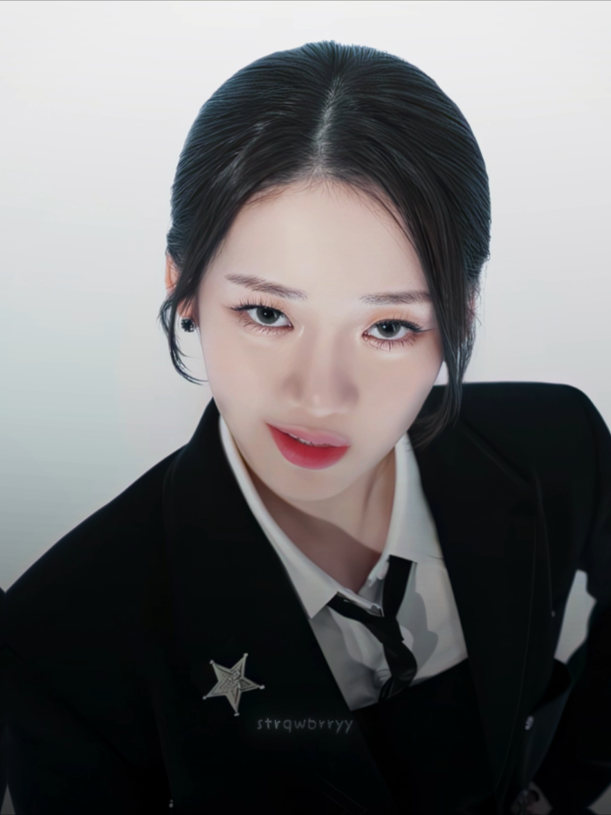 visual of babymonster rora ver (5/7) ib. jenniezbutterflies  #rora #roraedit #rorababymonster #babymonsteredit #blackpink #edit #kpop #fyp #aftereffects 