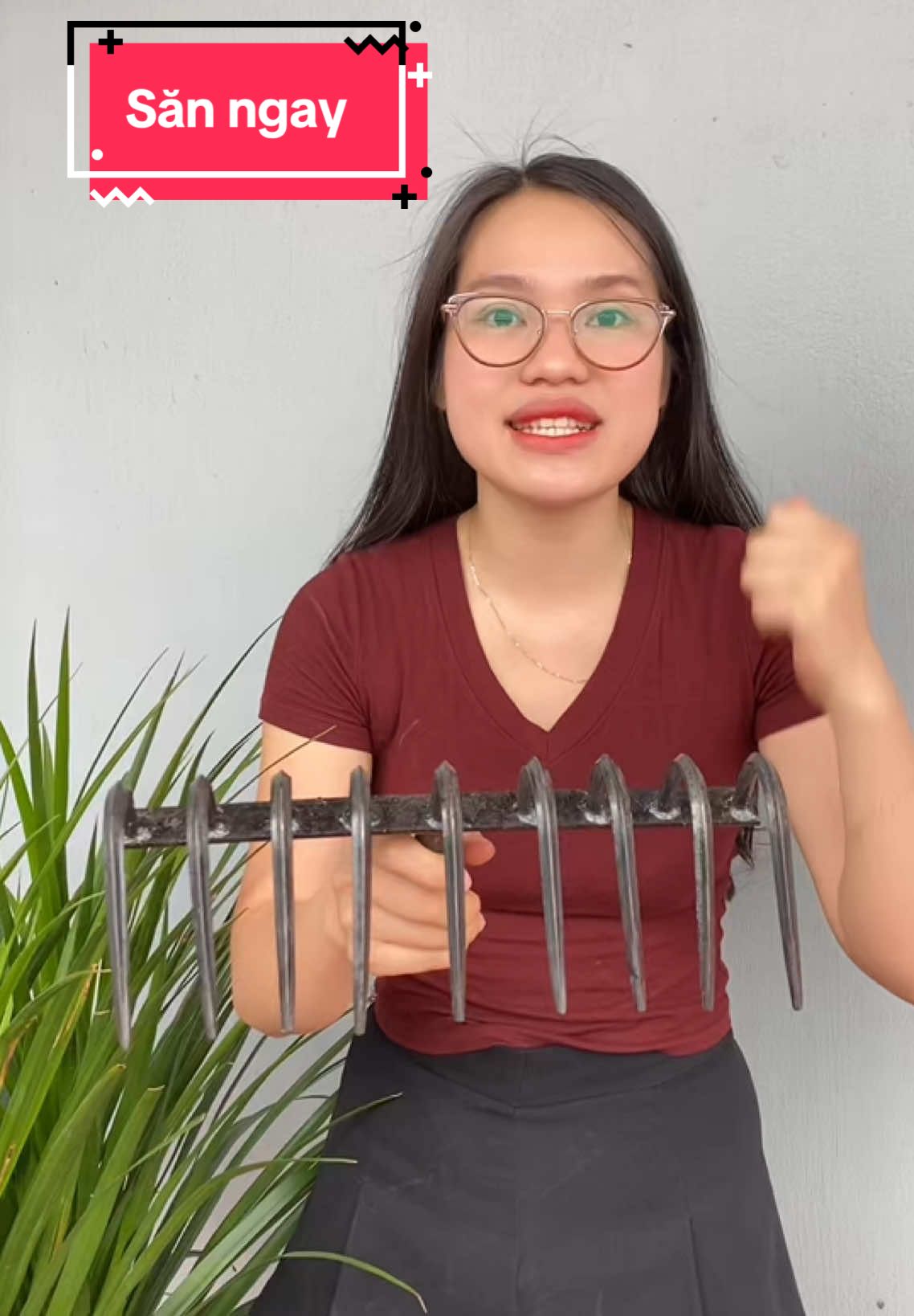 Trả lời @Hương Cào xới đất làm cỏ 9 răng thép cứng cáp chắc chắn tiện lợi #hangxinhtuoi #xuhuong #trending #lamvuon #caodat #xoicolamvuon #giadunglamvuon #dungcucaodat #caodat9rangthep #chacchan #cungcap #tiendung #dungculamvuon #caoxoidat #caoxoidatlamcotaodattoixop9rang #caoxoidatlamco #caoco #cao #lamnong #caothep9rang #caodattienloi #caodatcaoco 