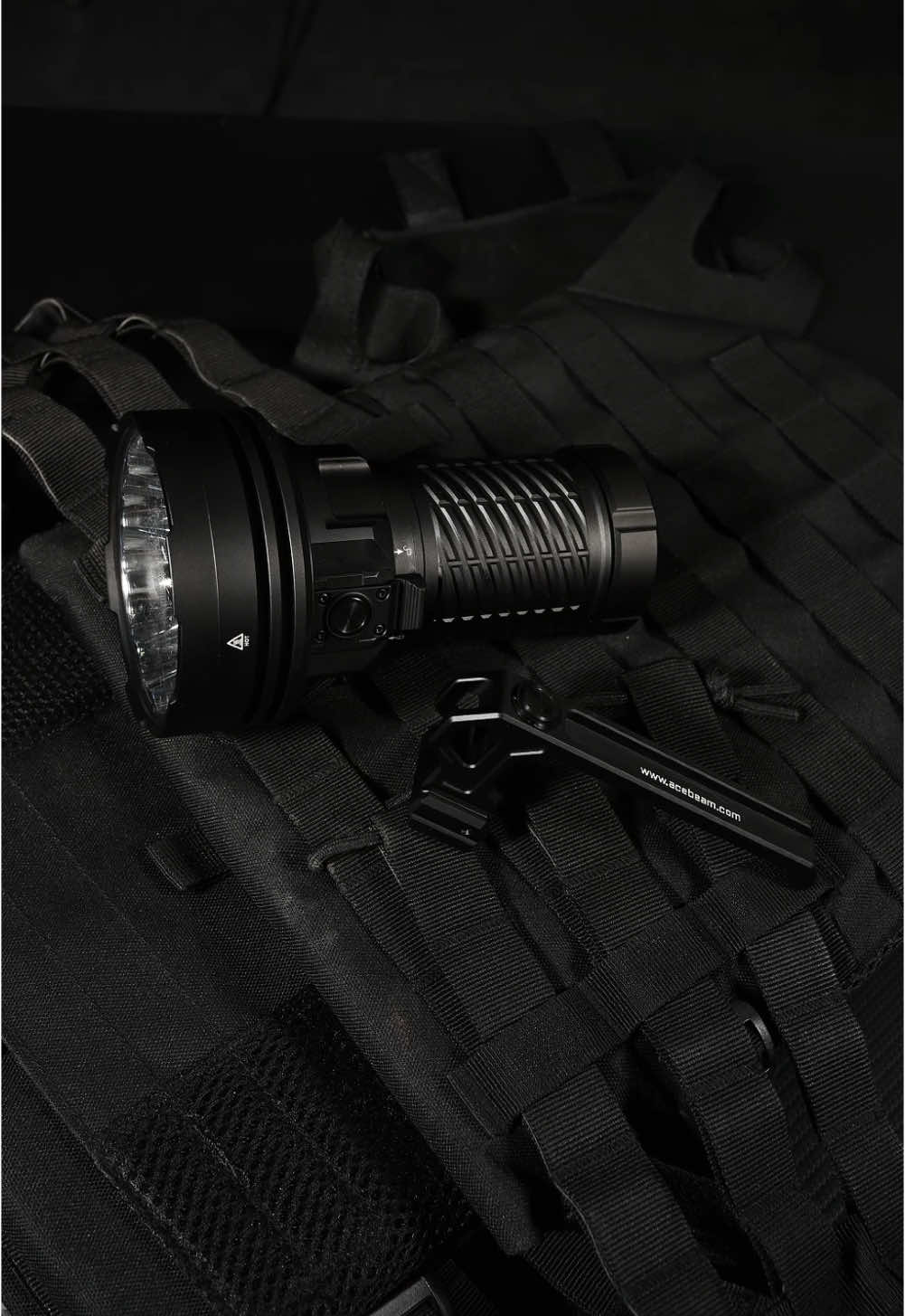 ACEBEAM X25 🔦 เพื่อนคู่ใจกลางแจ้ง!  ไฟฉายสุดแกร่ง สำหรับทุกการผจญภัย! 💥 #ACEBEAMX25 #เพื่อนคู่ใจ #ไฟฉายกลางแจ้ง #การผจญภัย