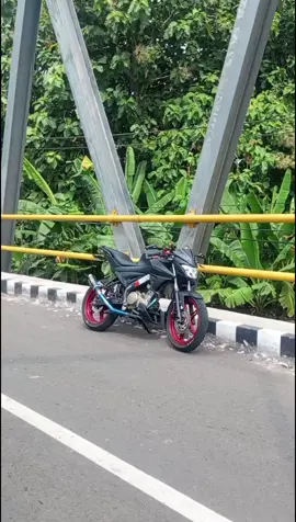 info nyored.. #trend #motorkeren #fyp #vxnkomorodstyle #vxnbringka #vixion_modifikasi #sibanteng #hiburansemata #sinematik 