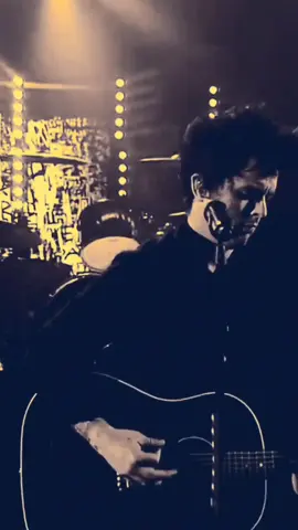 I don't have much ,  But what we have is more than enough.  #Greenday #ordinaryworld 