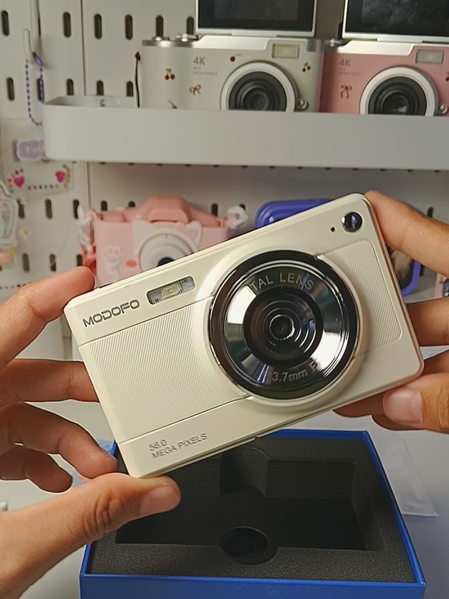 Unboxing my MODOFO digital camera🥰 legit maganda quality💯%. @modofo05  #digicam #unboxing #modofo #digitalcamera #photography #unboxingvideo #qualitytest #fyp 