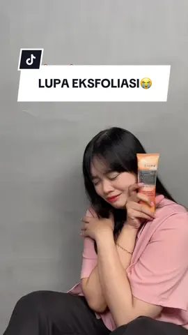 Berasa ada yang ganjel … oh ternyata belum eksfoliasi kulit pake Peeling Gel🫣 #Liora #LioraBeauty #PeelingGel #DNASalmon #eksfoliatinggel #boosterglowing #boosterwhitening #bodycareroutine #bodycareproducts #GajianSale #PromoGuncang77 #libursekolah @liorabeauty.official 