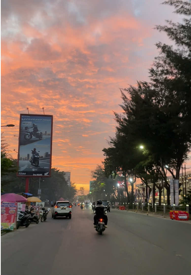 #bengkulu #fyp #foryou #foryoupage #sunsetvibes #bengkulutiktok #sunsetaesthetic 