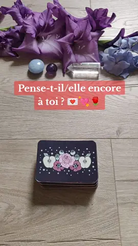 🔮💌💘🌹 Ce tirage est une aide, un éclairage pour t'aider à avancer. Il ne détermine pas ton futur, tu es seul-e maître de ta vie et de tes décisions. Il reflète les énergies au moment où tu reçois ce message. Tes actions, tes décisions et celles des personnes concernées par cette situation influent sur le futur à chaque instant. Prends uniquement ce qui te parle, ce qui résonne avec ce que tu traverses et écoute ton intuition. Cette lecture est générale et collective, elle ne peut pas correspondre à tout le monde. ⚠️Je ne fais ni voyance privée ni retour affectif, je n'ai pas de prestation payante dans la voyance, attention aux faux comptes, je ne fais pas de partenariat de voyance... Méfie-toi des arnaques avec mon nom, mon logo et mes publications 🙏 Mes oracles et mes pierres divinatoires sont en vente dans ma boutique Etsy (le lien est dans mes profils TikTok, Instagram et sur ma page Facebook), je ne demande jamais de paiement par PayPal, virement ou mandat cash. Je te souhaite une magnifique journée 🌞#voyance #tiragedujour #cartomancie #guidance #guidancedujour #oracle #tarot #spiritualité #messagedujour #amour #guidancesentimentale #tiragesentimental 