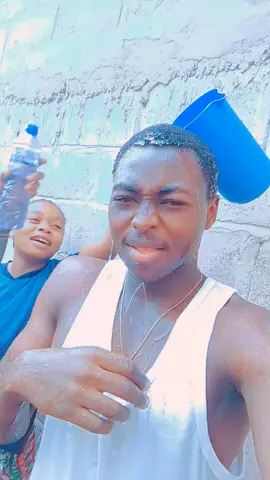 🎂🎂🎂🎂🎊🎊🎊🎉🎉🎉 Merci maman 