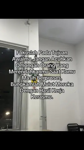 Akan kubuktikan semua hal yang aku impikan selama ini,akan kuwujudkan melalui usahaku sendiri🥹