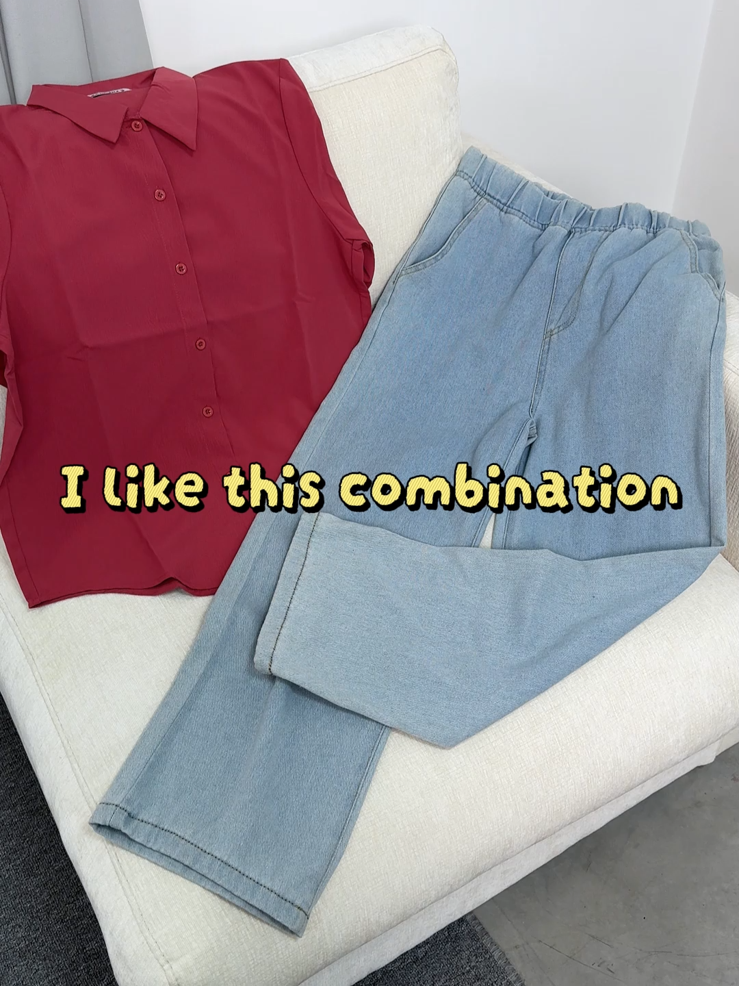 The treasure in your closet，love it more with each wear.#clashemy #jeans #jeanshighwaist #baggyjeans #widelegjeans #plussizejeans #jeanswanita #seluarjeansmurah #seluarcantik #jeanswanitamurah #skirtshaped #baggypants #trousers #pants #pantsforwomen #seluarviral #seluarpalazo #seluarjeansperempuan #palazzon #seluarsarung