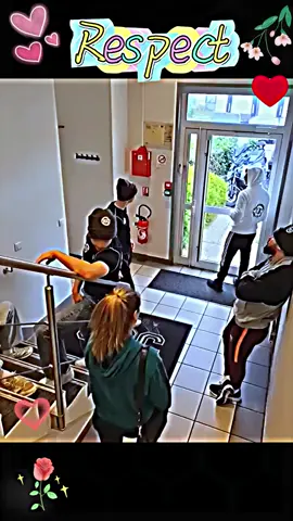 Respect these people  #respect #fyp #fypシ #foryourpage #tiktokshop #humanity #tiktok #help #real #viraltiktok #kindness #respectwomen #respectvideos #shorts #women #helpingothers #usa_tiktok #usa🇺🇸 #usas #oldpeople #foryou