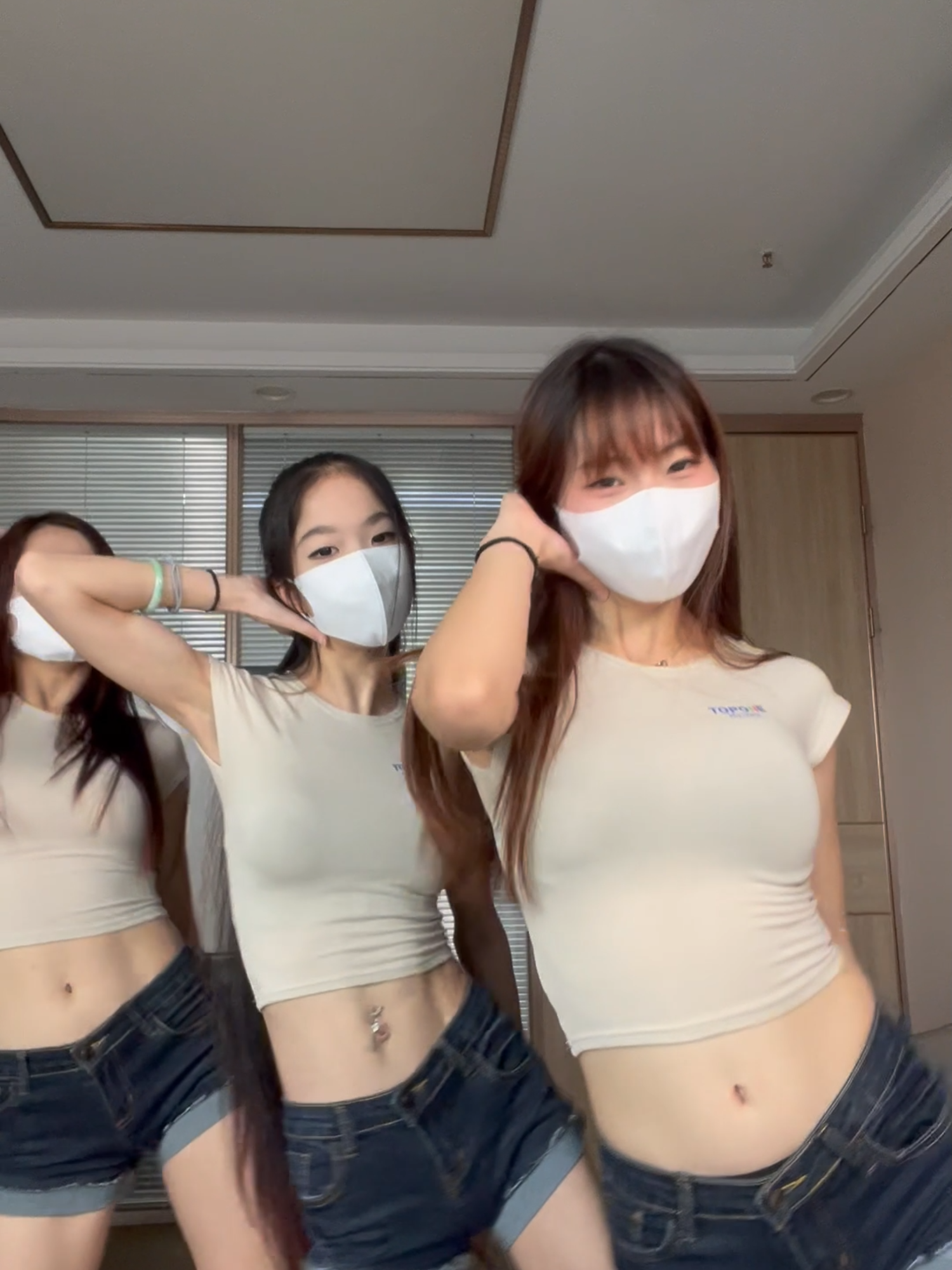 一張嘴只會寶寶親親