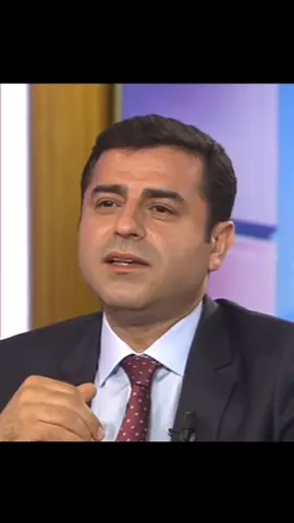 Selahattin Demirtaş #selobaşkan✌️💚☀️❤️ #kurdistan #keşfet 