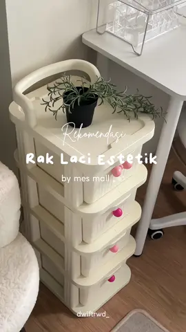 demi apapunn ini lucukk bgtt bikin ruangan makin estetik🥹💓🫶🏻 #raktrolisusun #rakpenyimpanan #rakestetik #rakdekorasi #roomdecor #homeliving #fypシ゚viral 