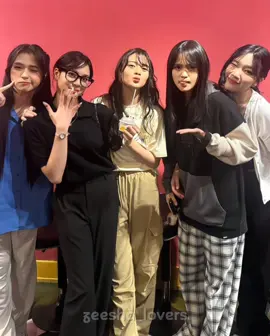 mandi pagi pagi biar apa? byar byur😭🗿 #core #momentkocak #jkt48 #jeketiempatlapan #ngakak #atin  #zoya🦖 #toya🐟 #dedelll🥵 #maeng🍵 #fyp #foryoupage #gasukaskip📵 #xycba 