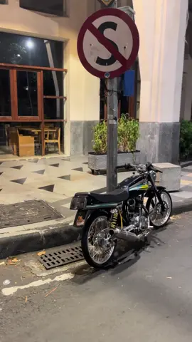 srittt🤩💋#fypシ゚ #fyppppppppppppppppppppppp #walisongoofficial #glw9stayle #trtgarage🏁 #w9 #surabaya24jam 