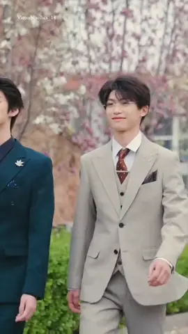 Vietsub | Thư Ký Đoàn, Vì Sao Lại Như Vậy (段秘书为何那样呢)  Ep 17 Bản dịch chỉ đúng khoảng 80%, vui lòng không re-up dưới mọi hình thức. Xin cảm ơn. #段秘书为何那样呢 #段秘书为何那样 #vietsub #phimngan #minishorts #songnamchu #bromance #cdrama #blseries #blchinese #tiktok #xh #trending #viral #xuhuong 