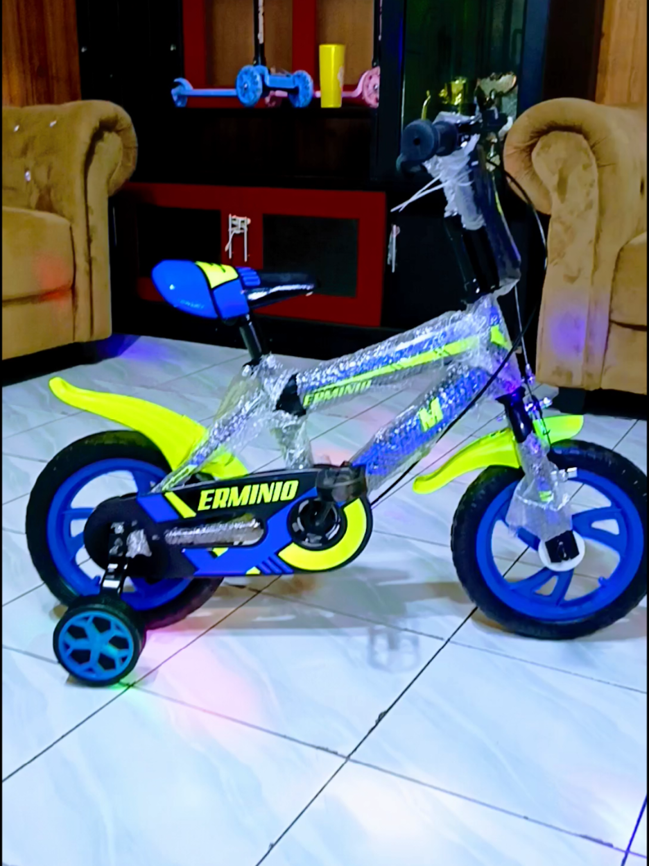 Sepeda bmx anak ukuran 12 inch ban eva untuk usia 2th sampai 5th #sepeda #sepedaanak #sepedabmx #sepedaberkualitas 