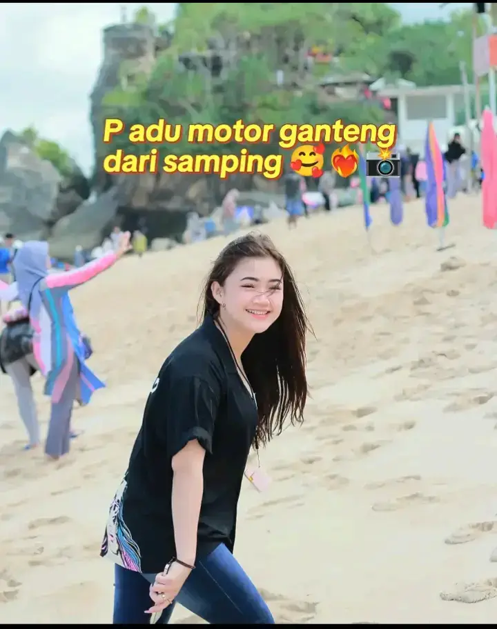 gini kah kakak😊  foto motor sama owner ny dari samping #jj #vixion #fyoupage #fyp #vixion150 #cewekcantik #masukberandafyp 