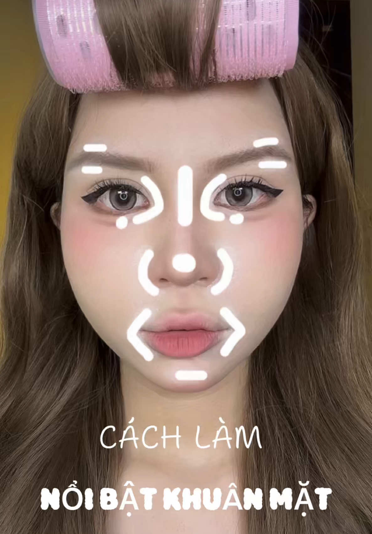 Cách siêu dễ để làm nổi bật khuân mặt khi makeup 😍 #MakeupTips #HighlightHack #TrangDiemTuNhien #MakeupChoNguoiMoi #TipsLamDep #HighlightSangMat #MakeupTikTo #sumi #sumimakeup #xuhuong #highlight #makeupdễhọc 