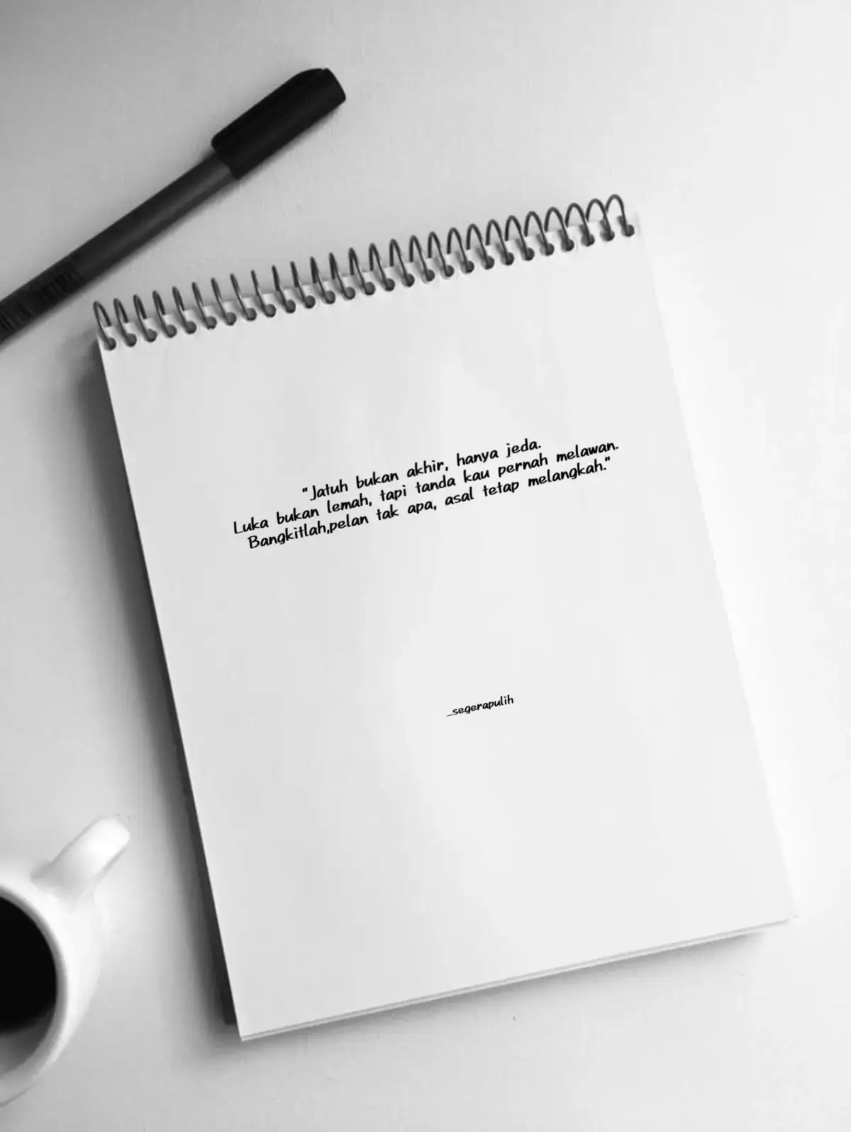 Dalam hidup, jatuh adalah bagian dari perjalanan. Tapi setiap luka menyimpan cerita tentang keberanian. Tak perlu terburu-buru, cukup terus melangkah — walau pelan, asal tetap menuju cahaya. 🌤️ --- #MotivasiHidup  #BangkitKembali  #SemangatBaru  #LukaAdalahProses  #PelanTapiPasti  #KataHati  #PuitisMotivasi  #JanganMenyerah  #KamuKuat  #HarapanBaru  ---