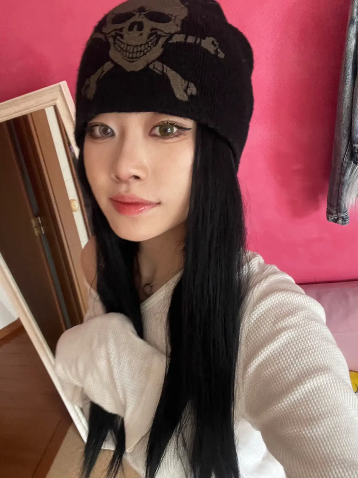 ノーマル無加工盛れたからのせちゃう！！からこんひとつずつしかなくてとりあえずつけた#無加工 #ノーマルカメラ #自撮り #04 #fyp #オッドアイ 